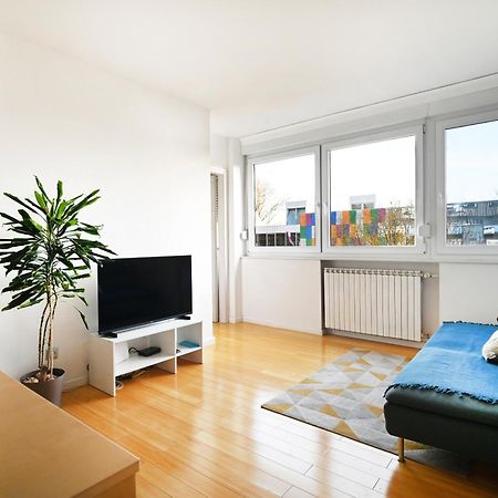 Cozy Donkey - Sporty Lake Apartment ザグレブ エクステリア 写真